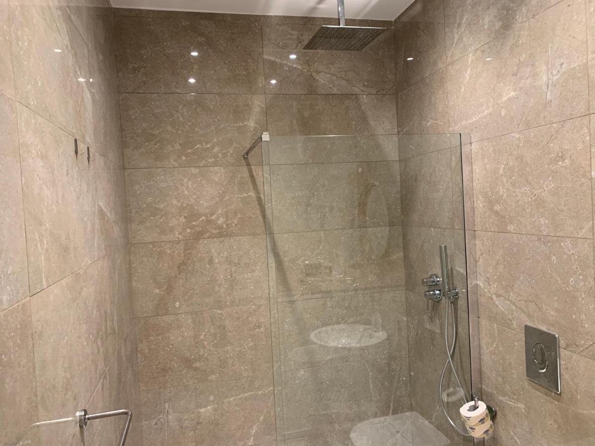 Xxiv Domus Luxury Suites روما المظهر الخارجي الصورة